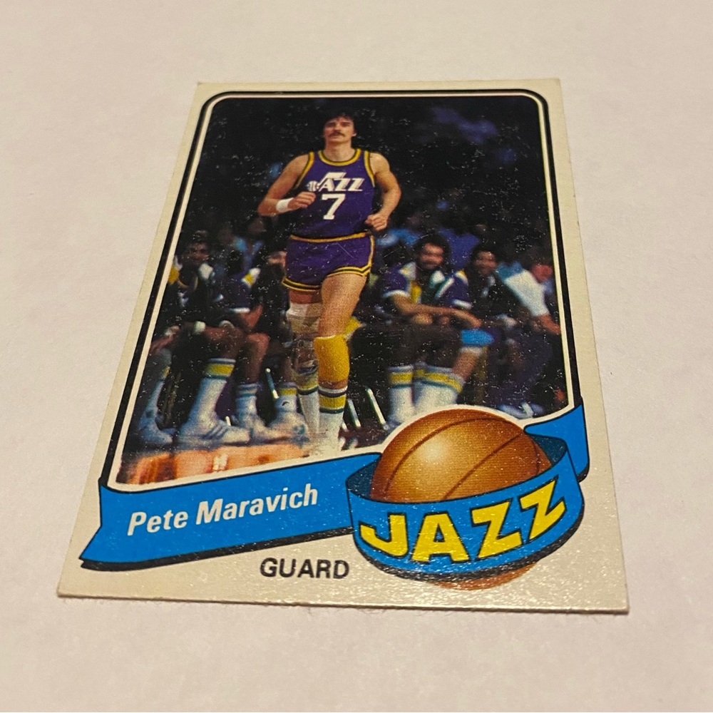 Pete Maravich 1979 Topps Basketball Card # 60 Vintage Collectible - Picture 3 of 3